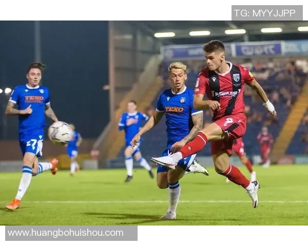 吉灵汉姆与克劳利的激烈对决谁能在这场较量中胜出